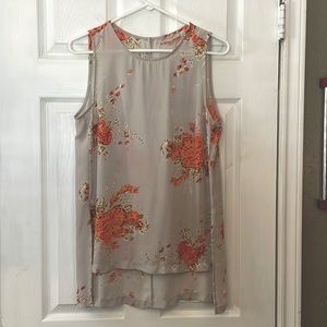 Light and airy sleeveless top, Size M, grey and peachy